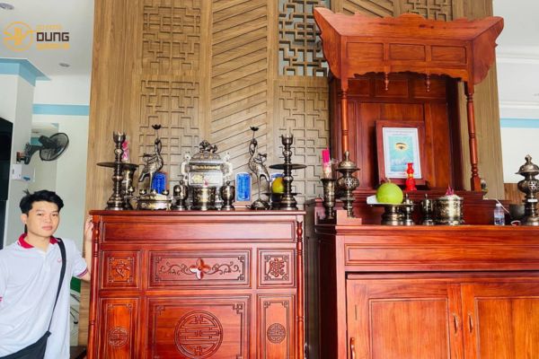 Giao bộ đồ thờ ngũ sắc đỉnh vuông tại Trà Vinh