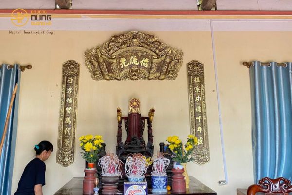 Lắp đặt bộ Cuốn Thư Câu Đối 1m55 cho khách ở Phú Thọ