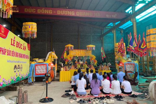 Lễ đúc Ấn Pháp Bảo Đền Ông Hoàng Mười Nghệ An