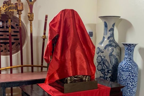 Bàn giao tượng Trần Hưng Đạo cao 97 tại Quỳnh Phụ, Thái Bình