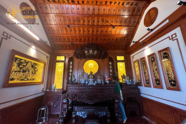 Bàn giao lắp đặt tranh Vinh Quy Bái Tổ 1m6x1m + tranh Tứ Quý 1m2x35cm thếp vàng 9999 khách Hà Nội!