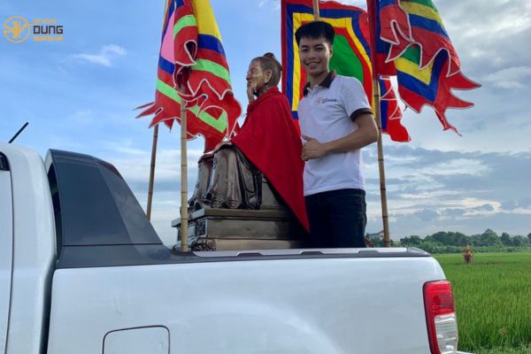 Lễ bàn giao tượng Thuỷ Tổ Công Đặng Phúc Mãn cao 1m22 tại Đại Đường An Để, Hiệp Hoà, Vũ Thư, Thái Bình