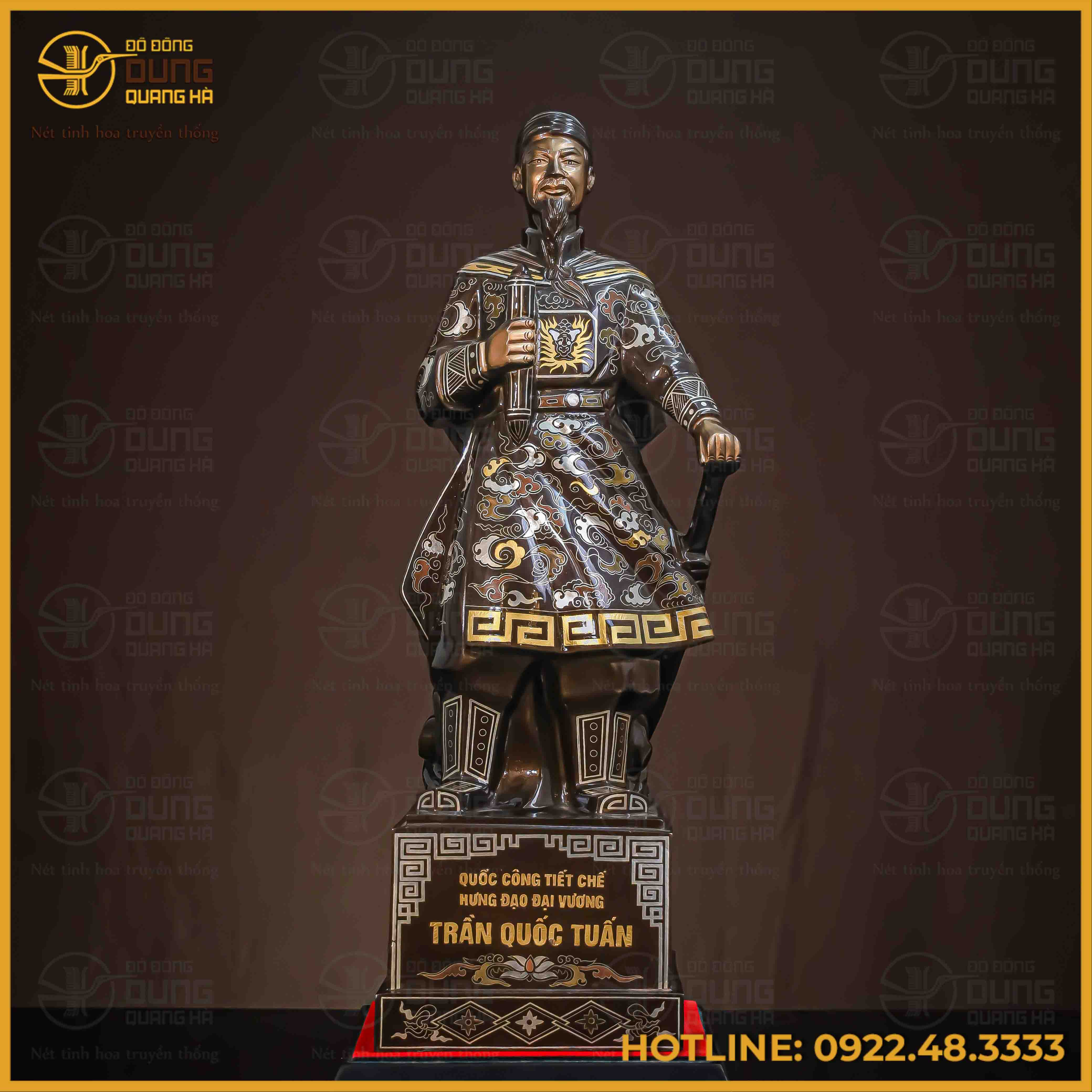 Tượng Trần Hưng Đạo đồng đỏ khảm ngũ sắc cao 38cm