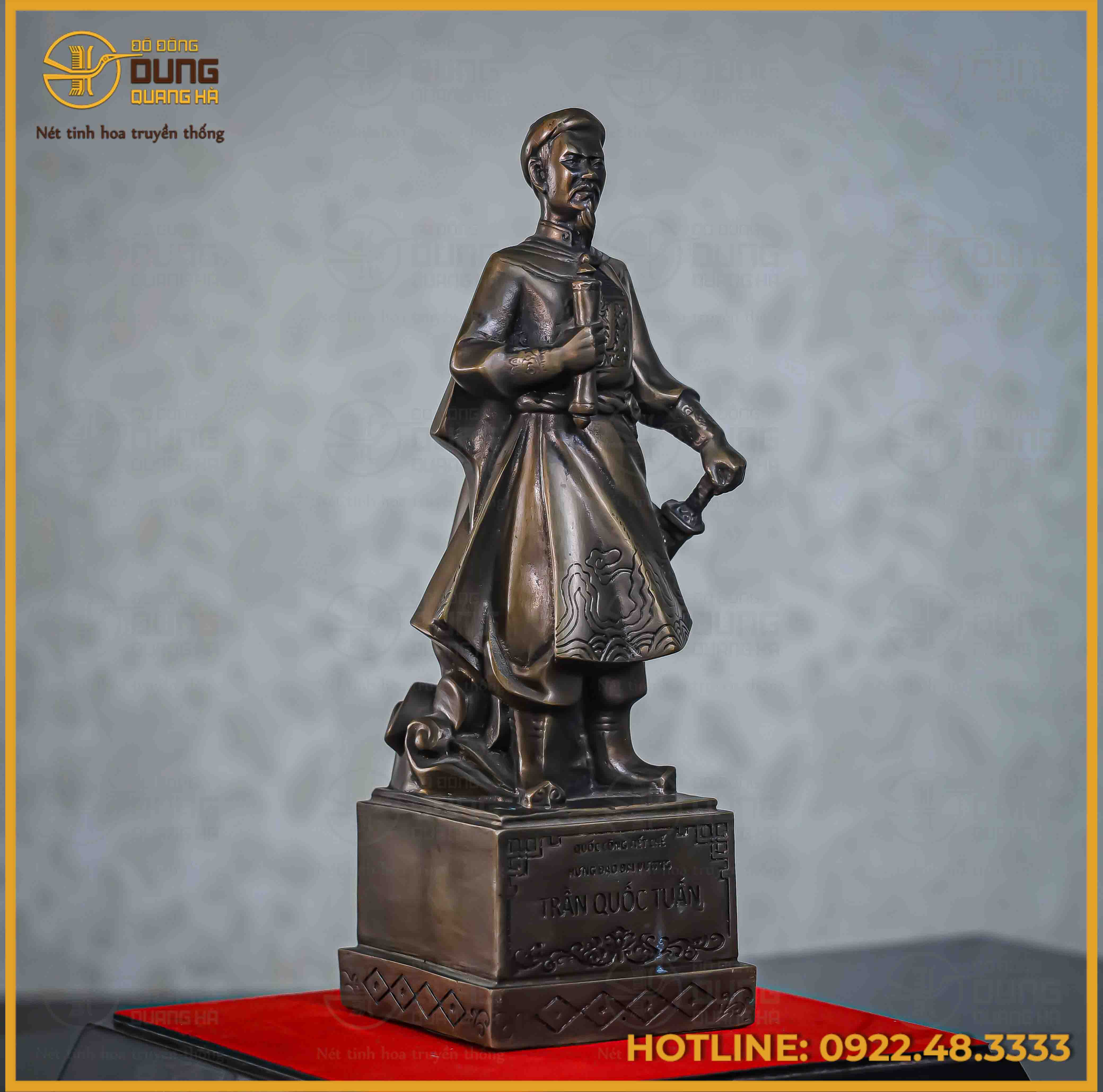 Tượng Trần Hưng Đạo đồng vàng hun giả cổ cao 30cm ngang 11cm