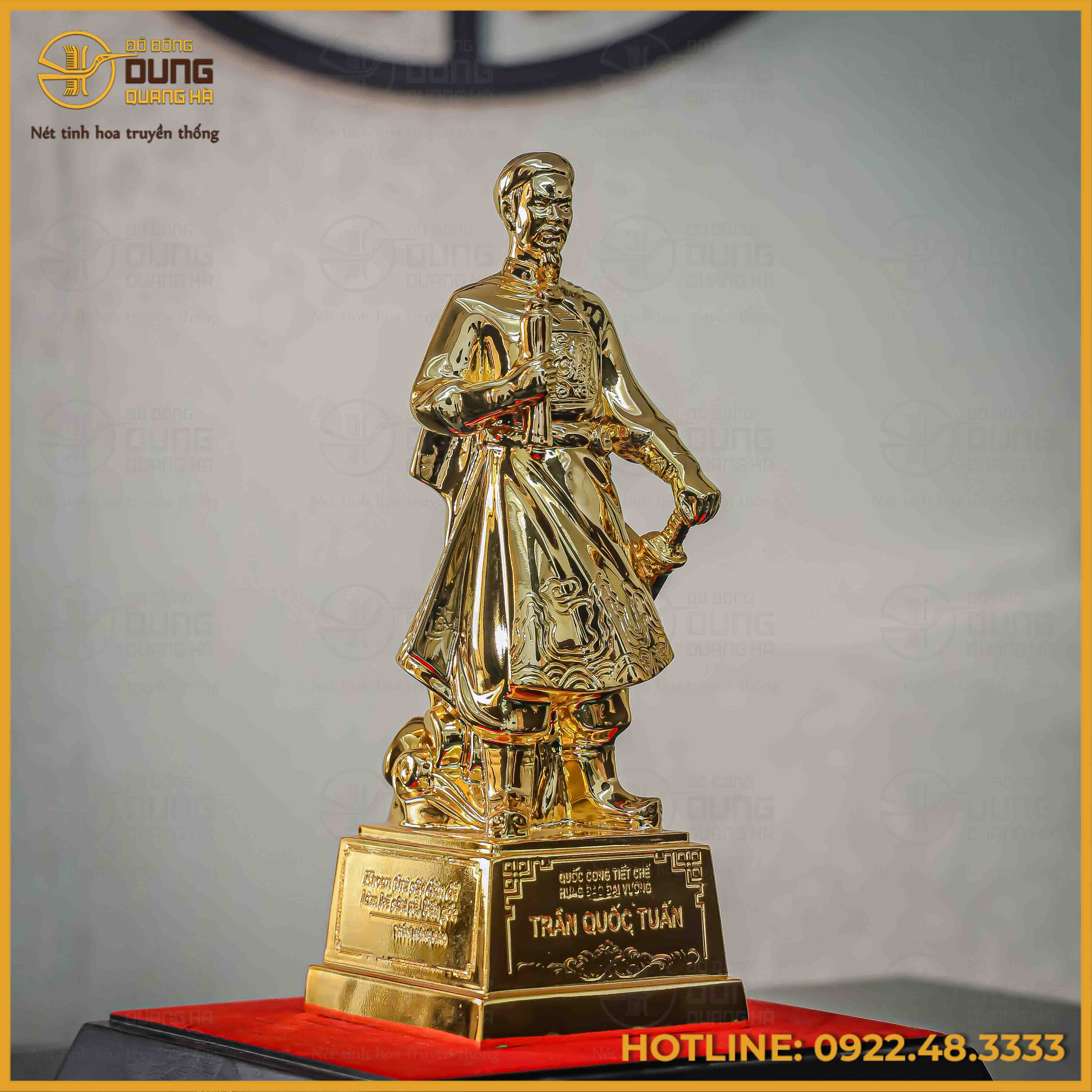Tượng Trần Hưng Đạo đồng vàng mạ vàng cao 30cm ngang 11cm