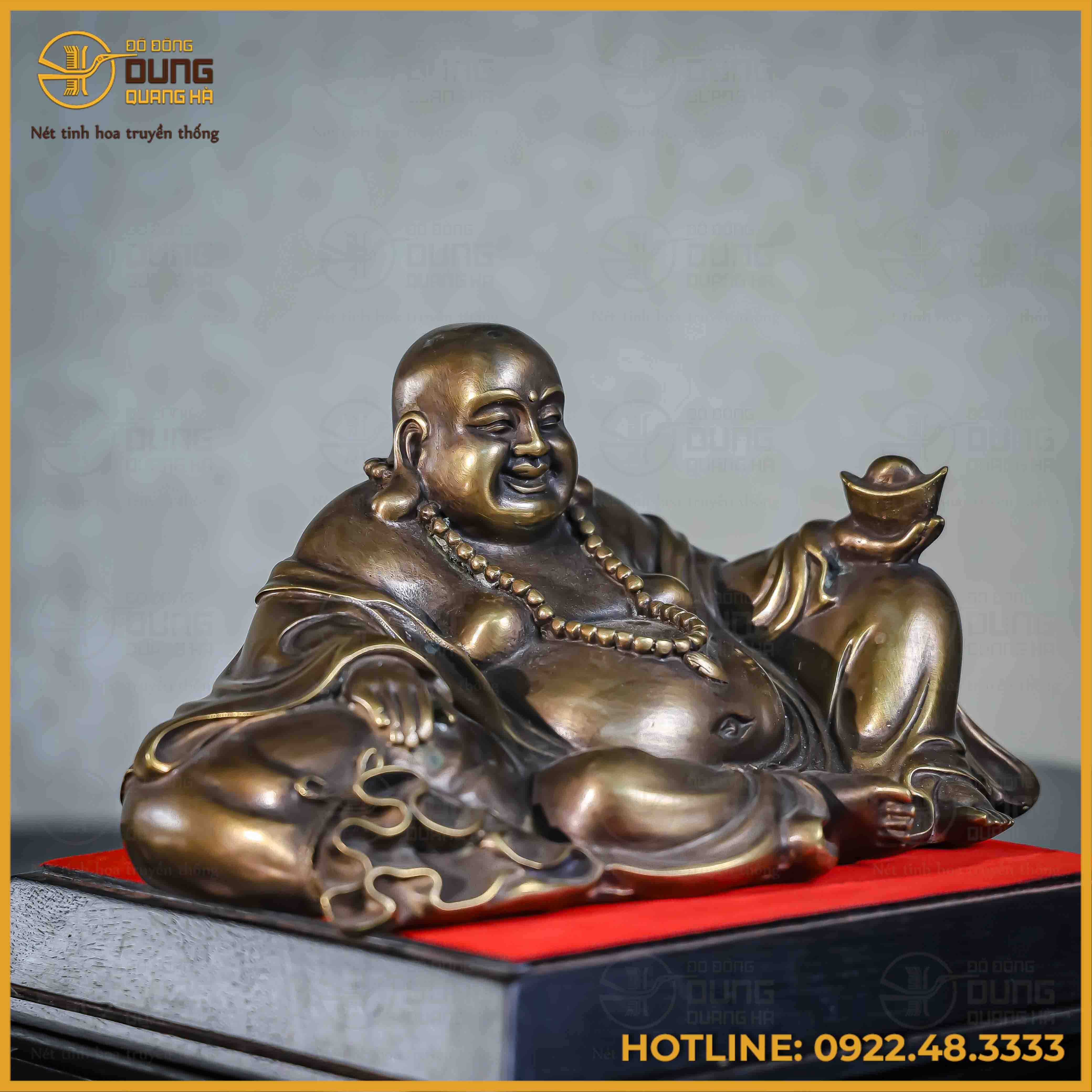 Tượng Phật Di Lặc đồng vàng hun cao 15cm ngang 27cm sâu 16cm