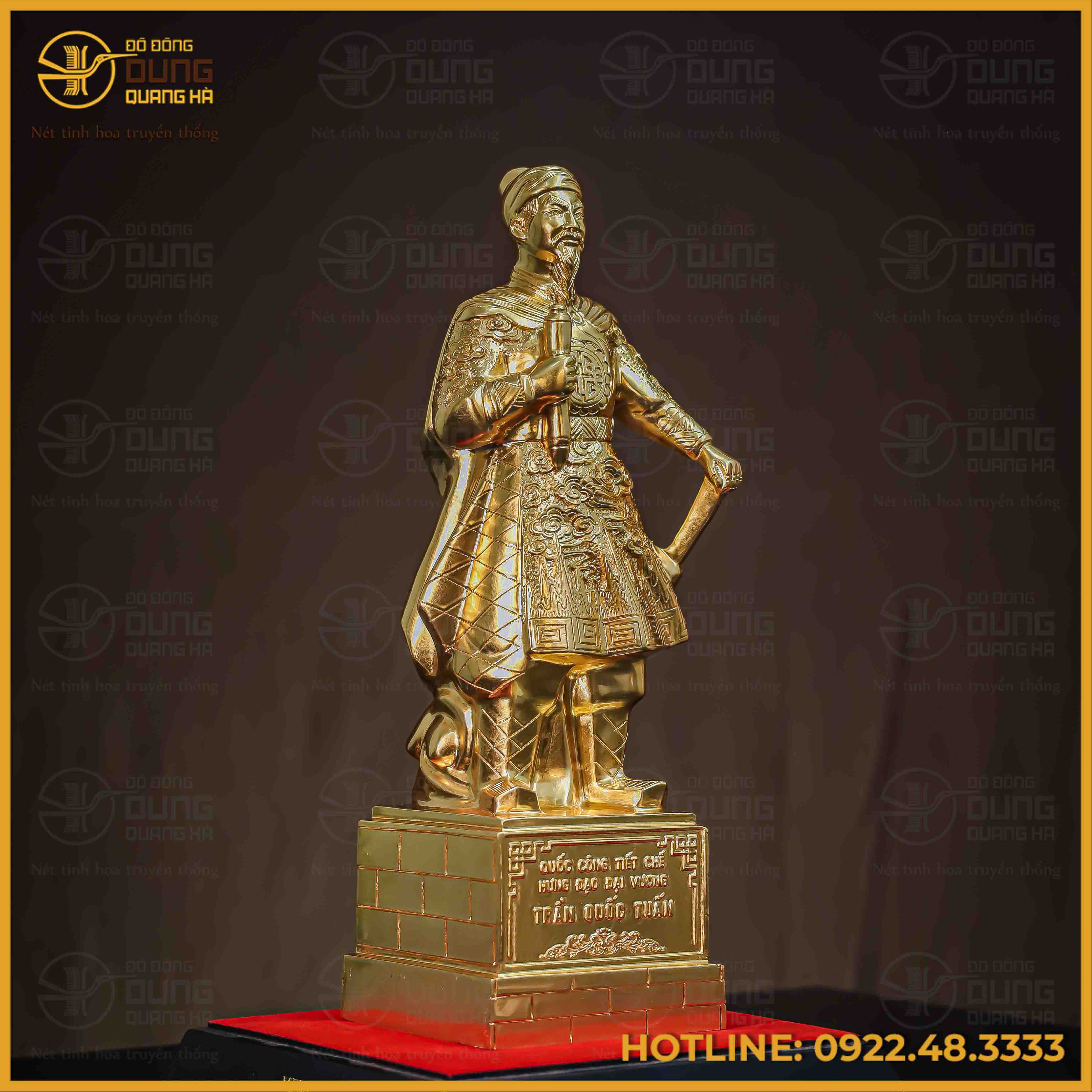 Tượng Trần Hưng Đạo đồng đỏ mộc cày nổi dát vàng cao 38cm