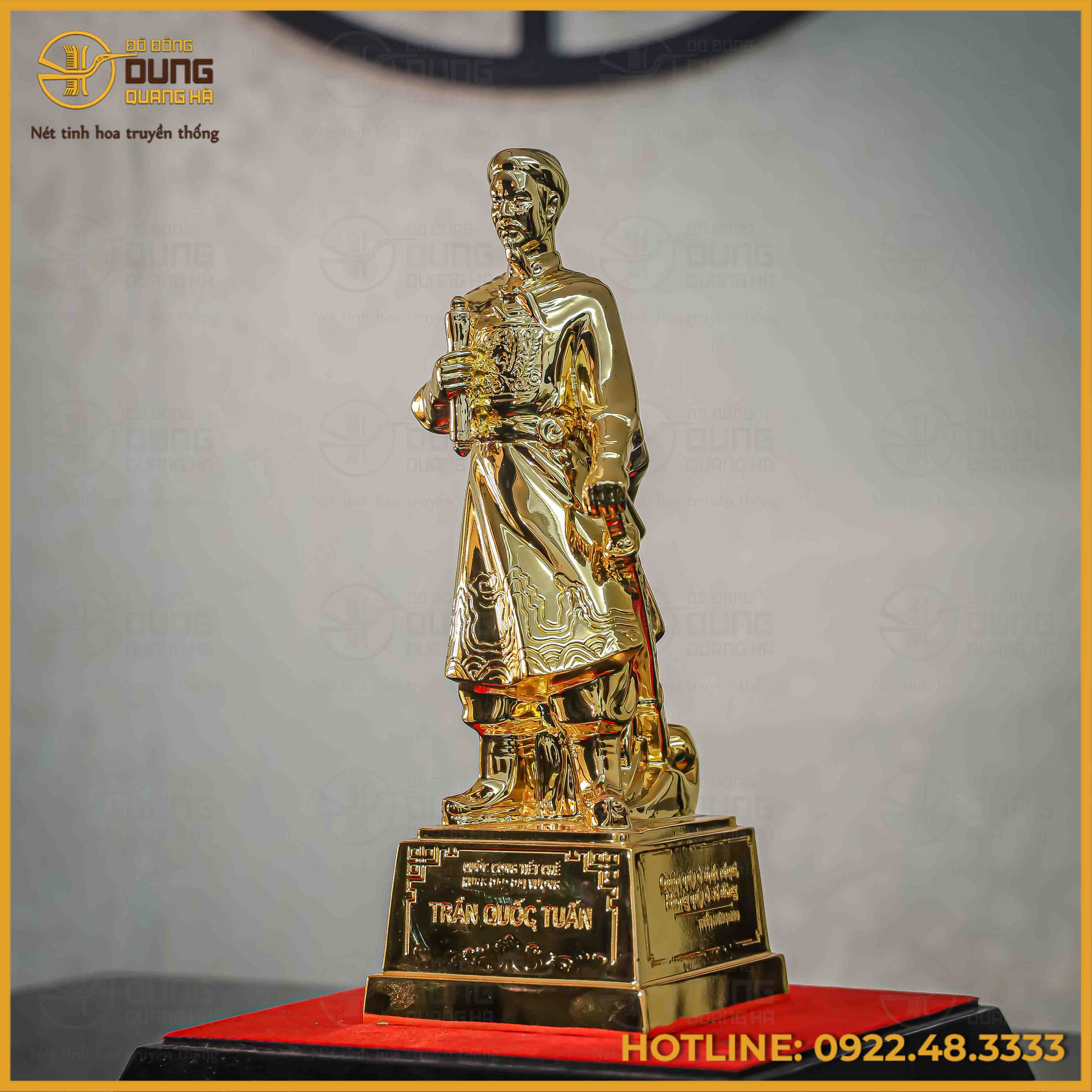 Tượng Trần Hưng Đạo đồng vàng mạ vàng cao 30cm ngang 11cm
