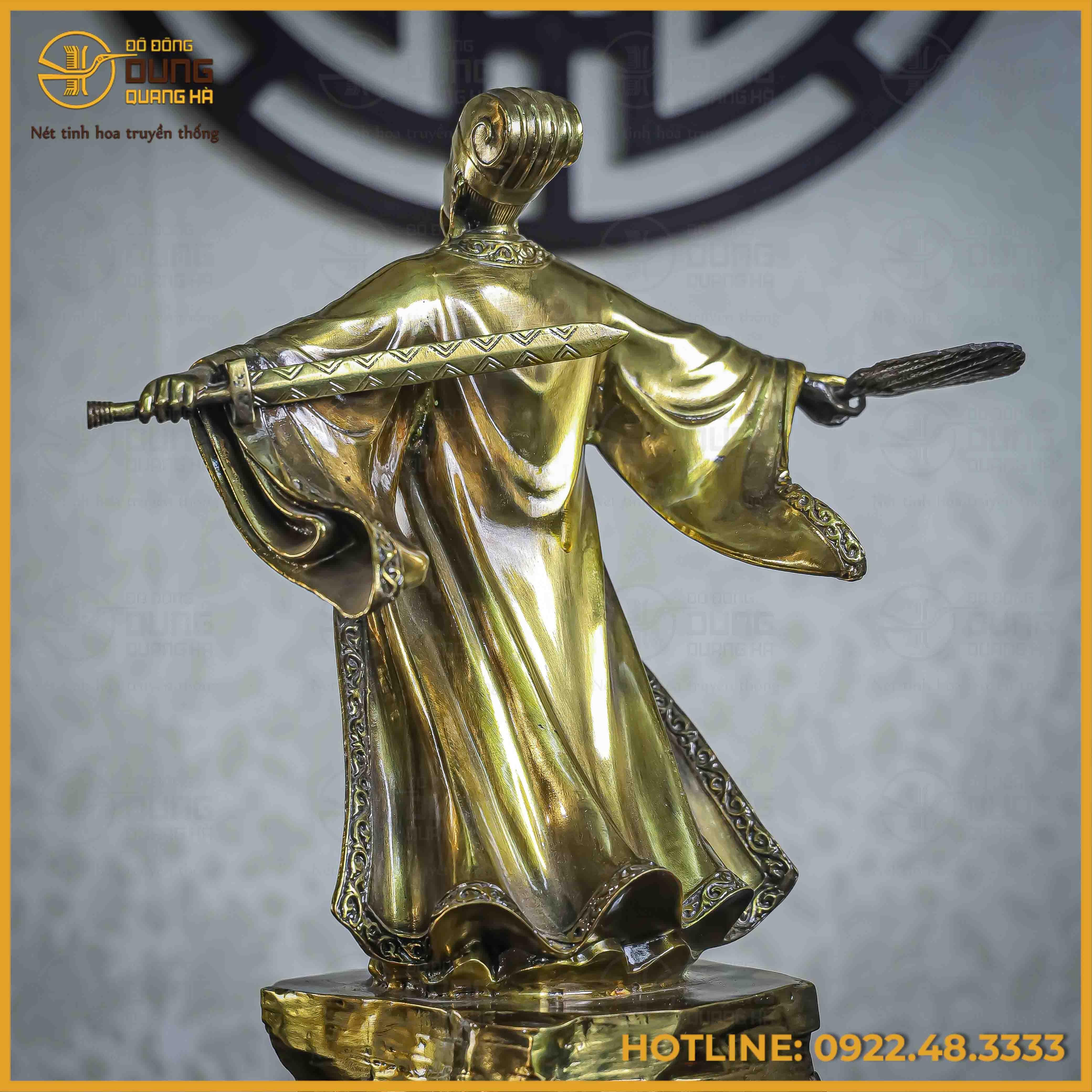 Tượng Khổng Minh đồng vàng cao 45cm ngang 34cm sâu 22cm
