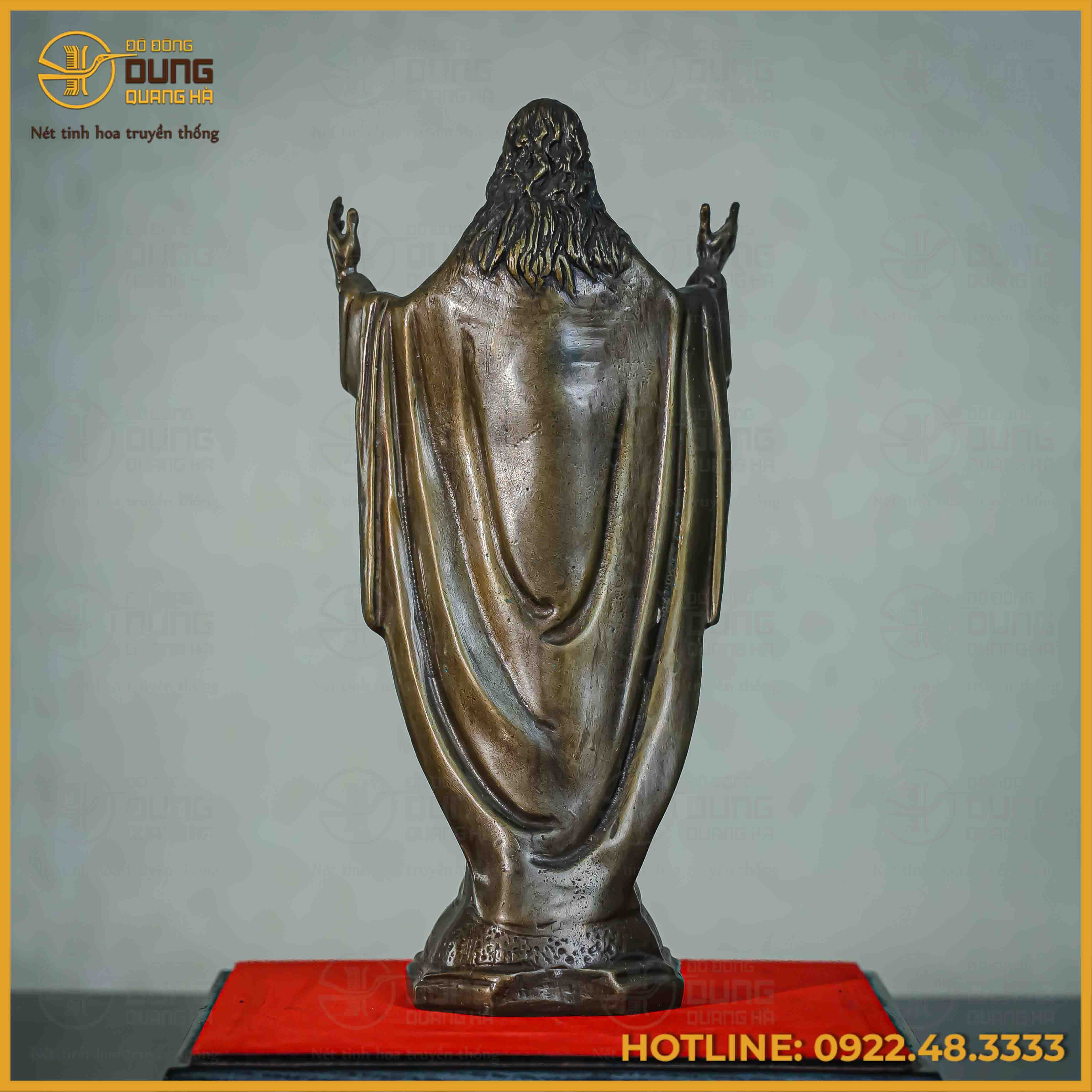 Tượng Chúa Giêsu đồng vàng hun cao 30cm nặng 2kg