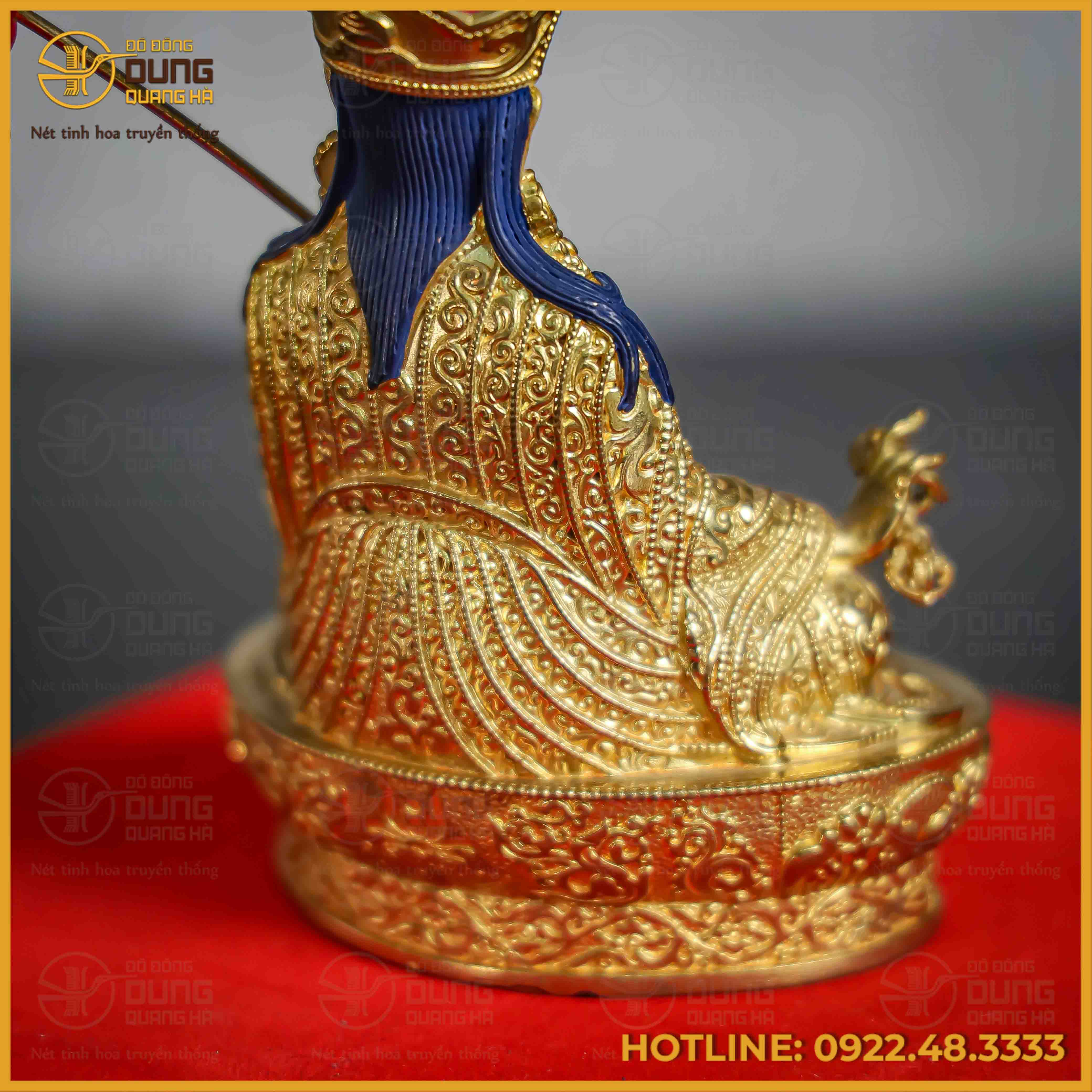 Tôn tượng Liên Hoa Sanh đồng đài loan 17cm x 10,5cm x 8cm