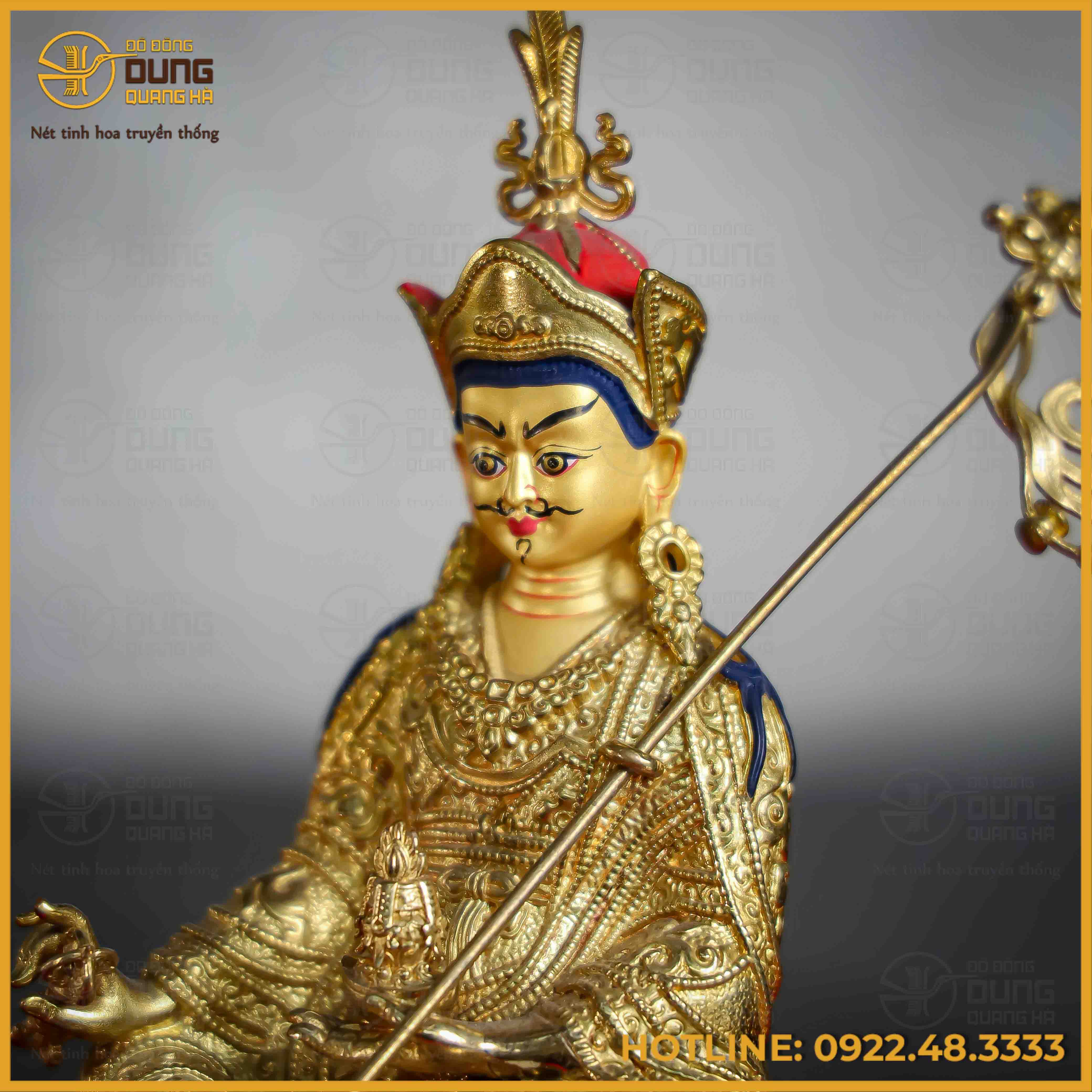 Tôn tượng Liên Hoa Sanh đồng đài loan 17cm x 10,5cm x 8cm