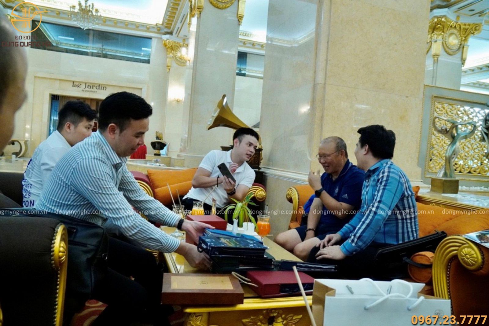 làm tượng từ hình chụp làm tượng từ hình chụp