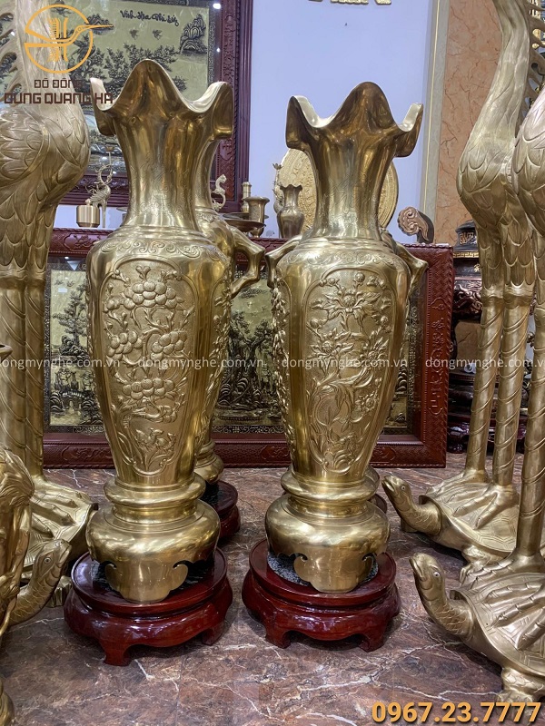 lộc bình bày phòng thờ lộc bình bày phòng thờ