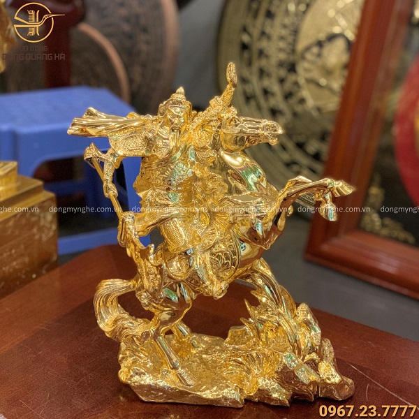 cách đặt tượng quan công trên bàn làm việc cách đặt tượng quan công trên bàn làm việc