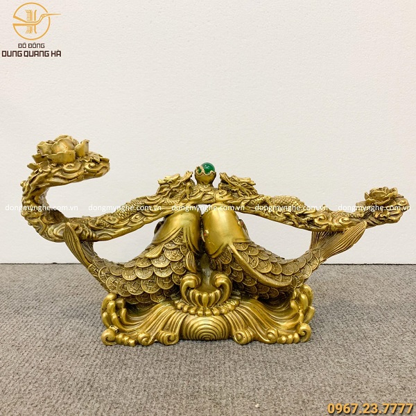 quà lưu niệm để bàn làm việc quà lưu niệm để bàn làm việc