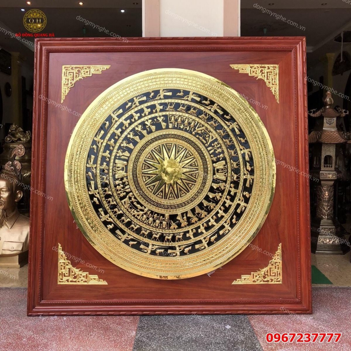 Mặt trống đồng khung gỗ gụ cỡ lớn