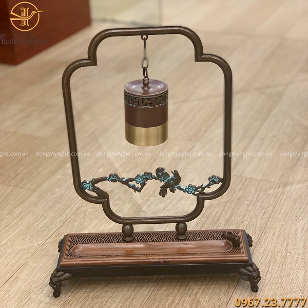 lư đồng xông trầm hương