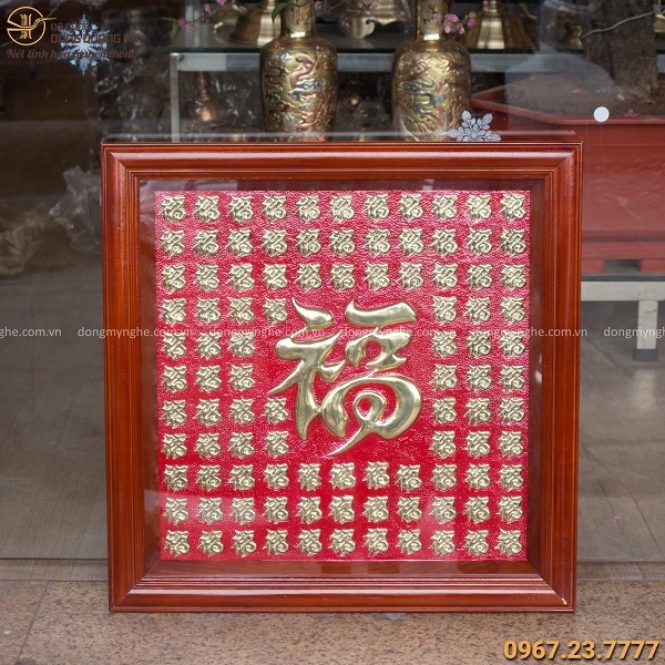 các mẫu tranh treo cầu thang 