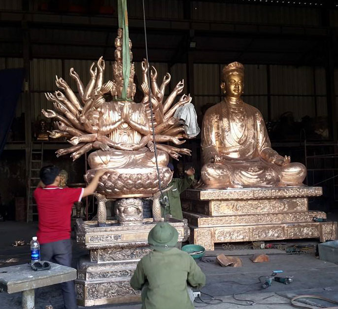 Đúc tượng Phật