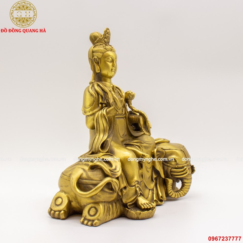 tượng Phật phổ hiền bồ tát để xe