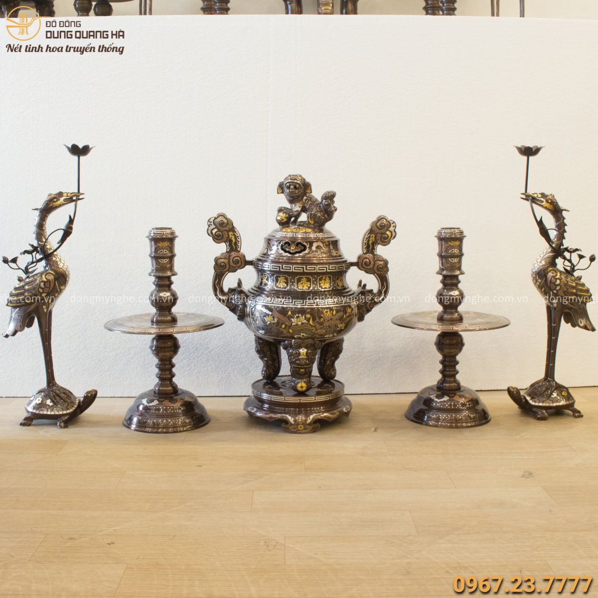 cách trang trí bàn thờ gia tiên đẹp  cách trang trí bàn thờ gia tiên đẹp