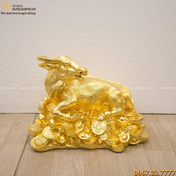 đồ trang trí kệ tivi phòng khách đồ trang trí kệ tivi phòng khách