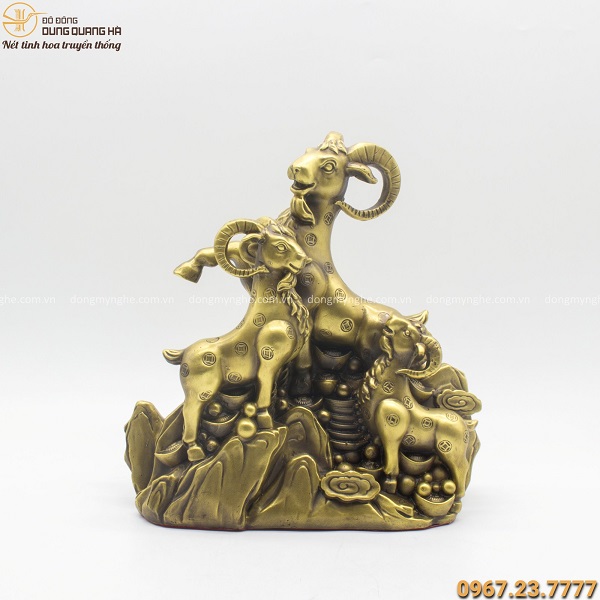 đồ trang trí kệ tivi phòng khách đồ trang trí kệ tivi phòng khách