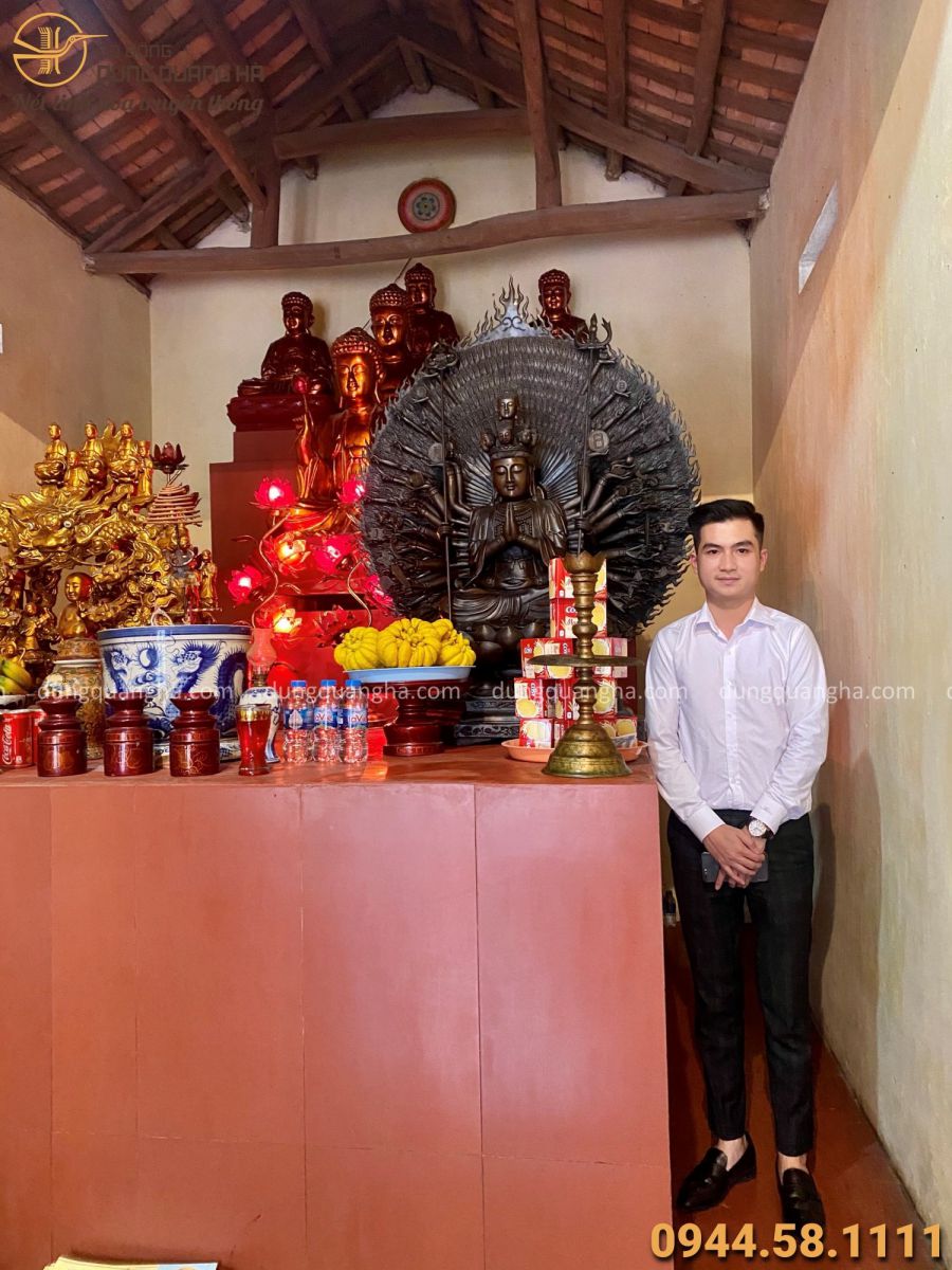 Tượng Phật Thiên Thủ Thiên Nhãn bằng đồng