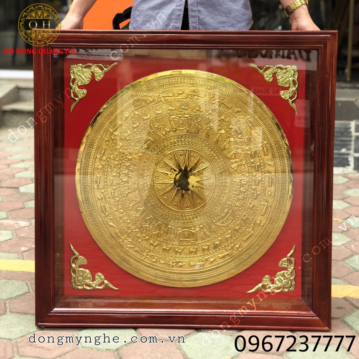 Tranh mặt trống đồng 