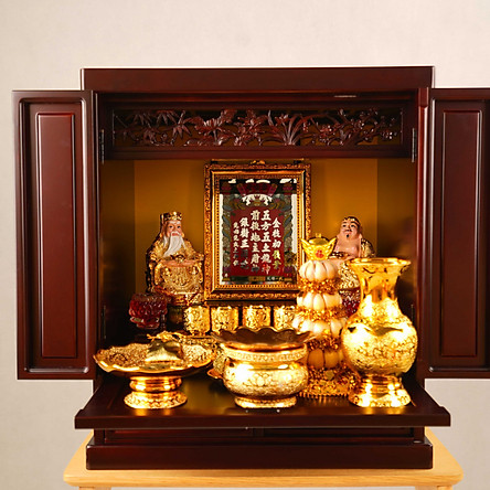 Có nên lập bàn thờ Thần Tài không