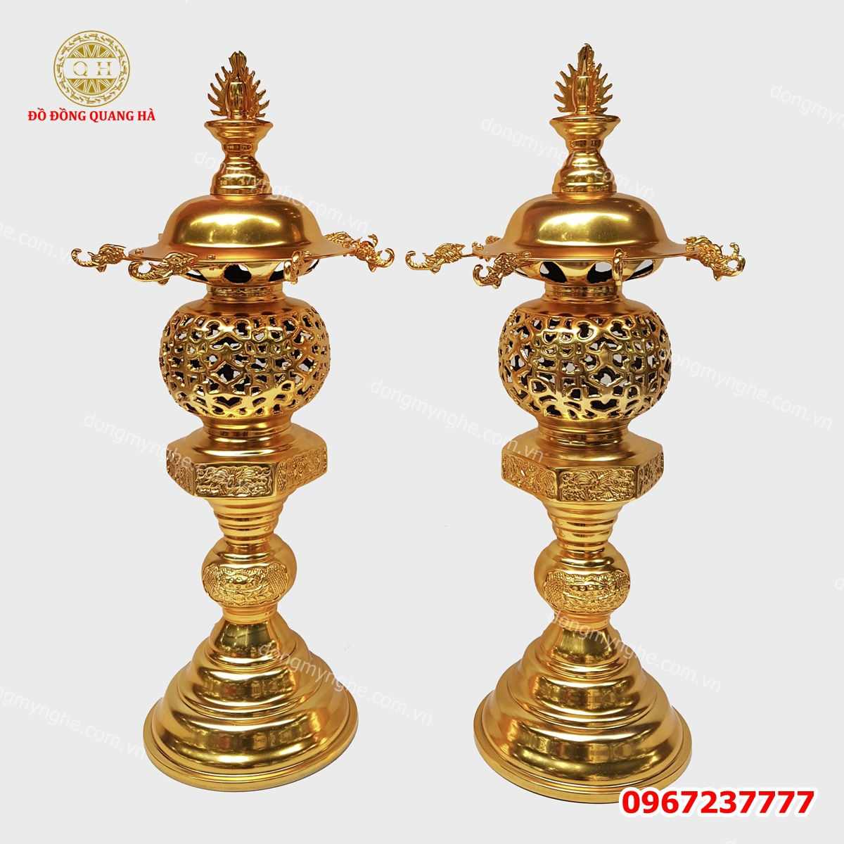 đèn thờ bằng đồng thếp vàng 9999 các mẫu đèn bàn thờ