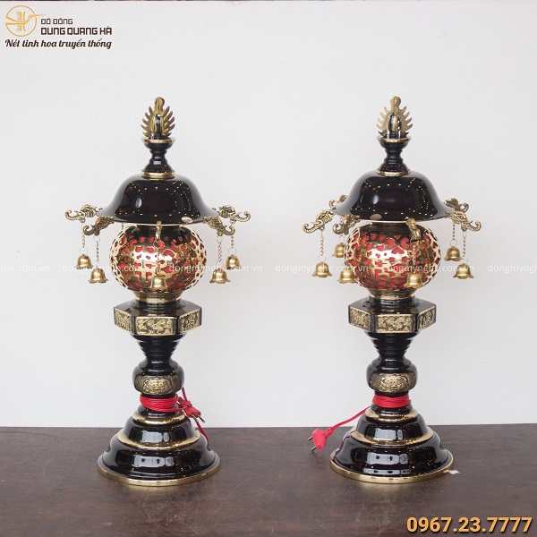 đèn thờ bằng đồng tạo hình treo chuông các mẫu đèn bàn thờ