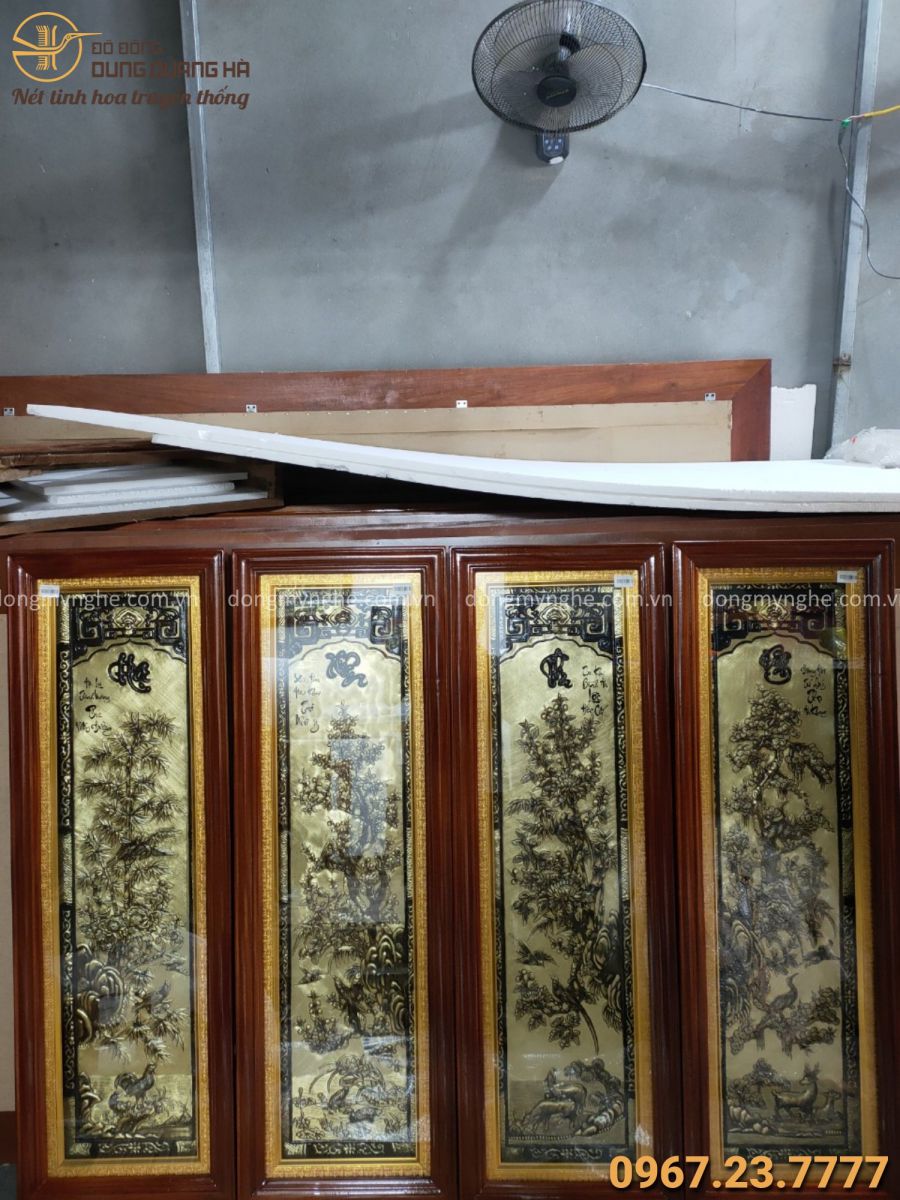Tranh tứ quý bằng đồng