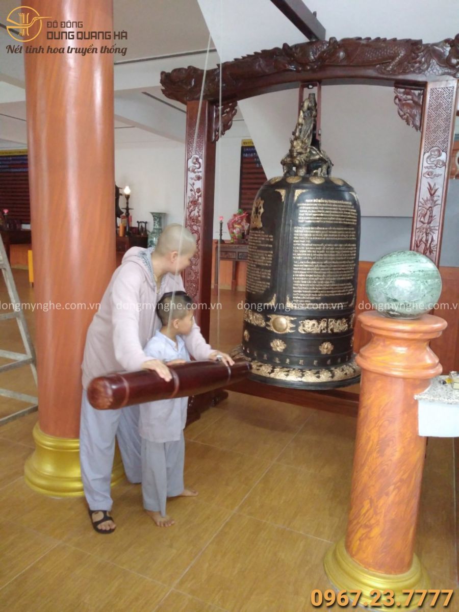 Đúc chuông đồng