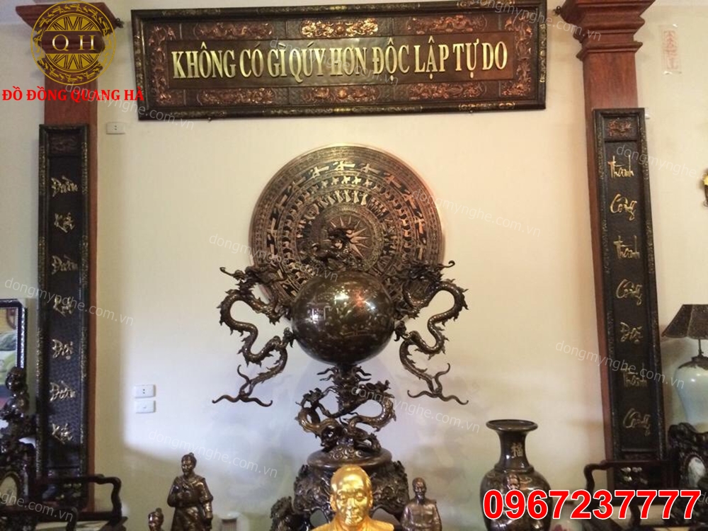 Hoành phi câu đối 1