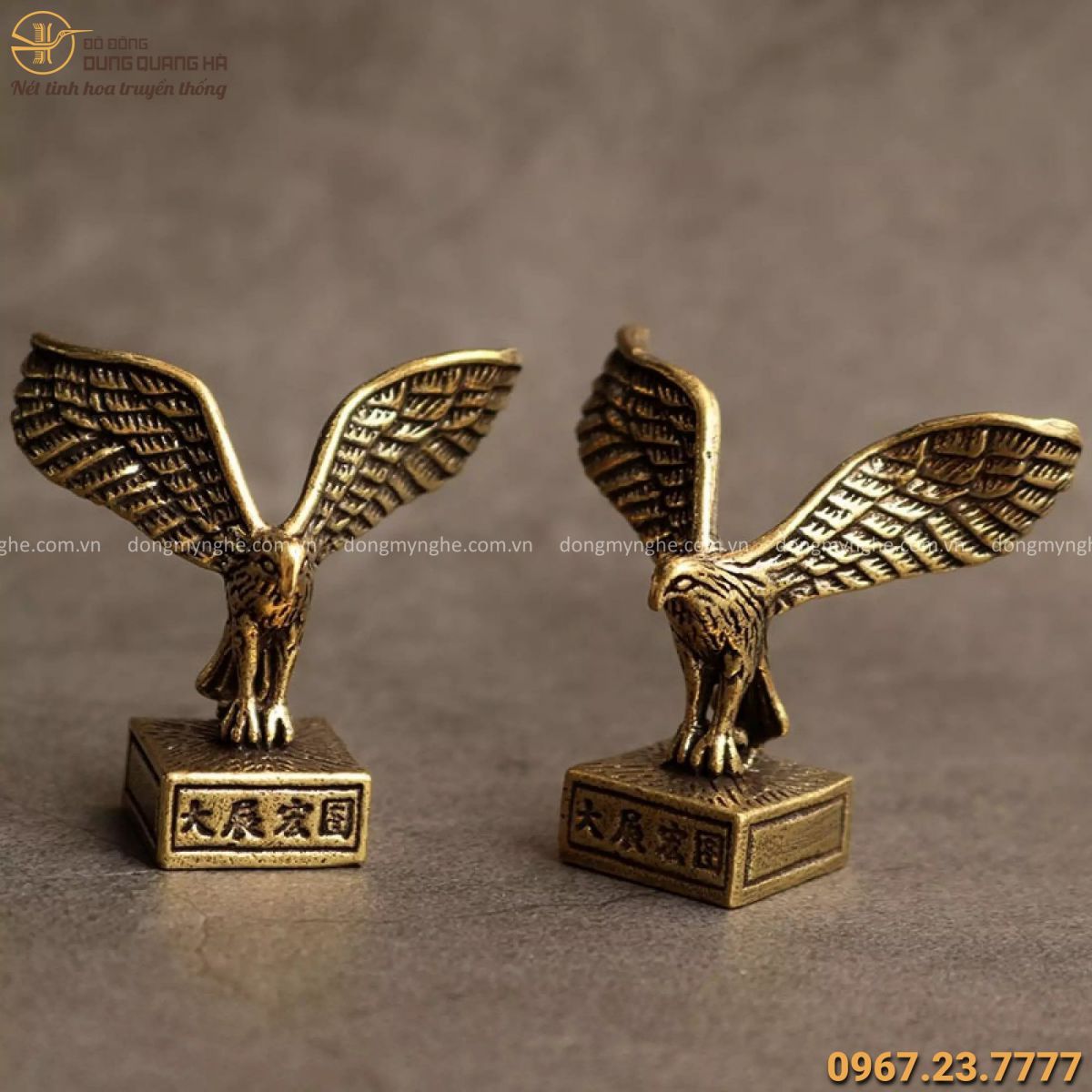 Linh vật để trên xe ô tô