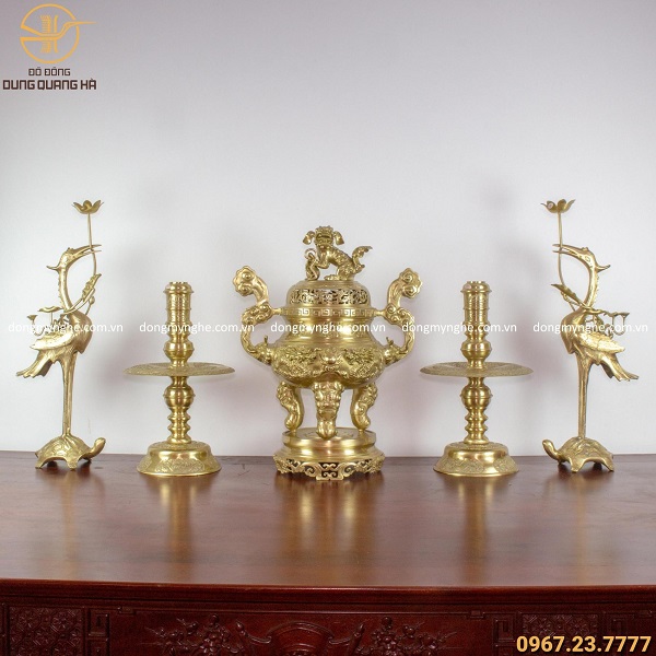 bộ ngũ sự bằng đồng vàng mộc đồng catut và đồng vàng mộc