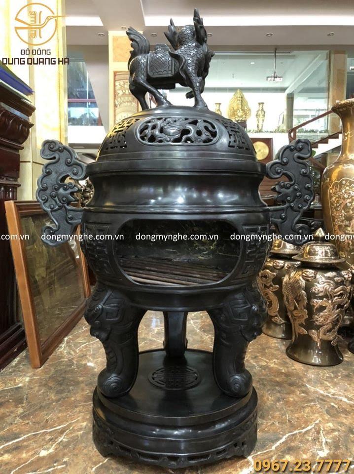 Lư hương hóa vàng cao 1m15 bằng đồng hun giả cổ tinh xảo Lư hóa vàng cao 1m15 bằng đồng hun giả cổ tinh xảo