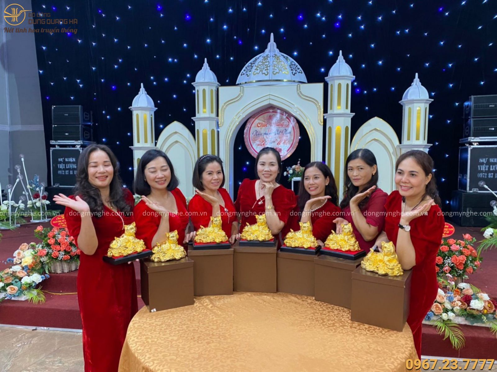 Tượng mèo mạ vàng Tượng mèo mạ vàng