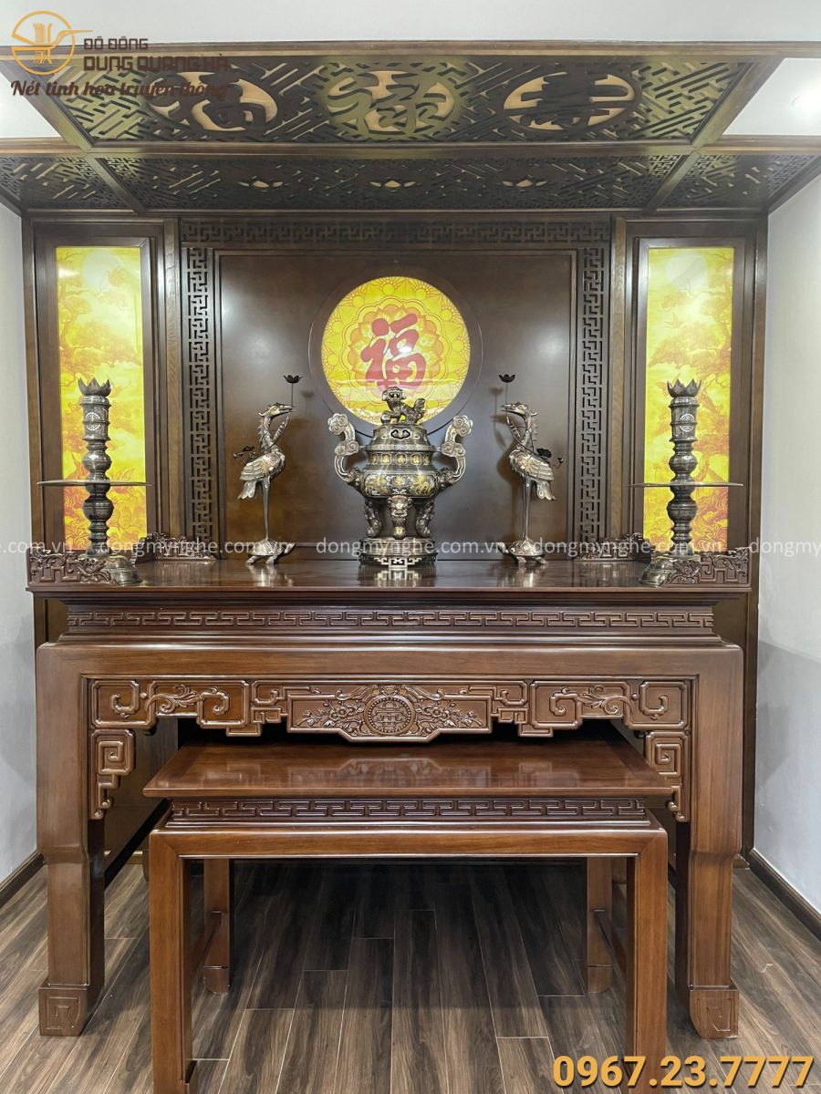 bàn giao bộ ngũ sự bằng đồng khảm ngũ sắc bàn giao bộ ngũ sự bằng đồng khảm ngũ sắc