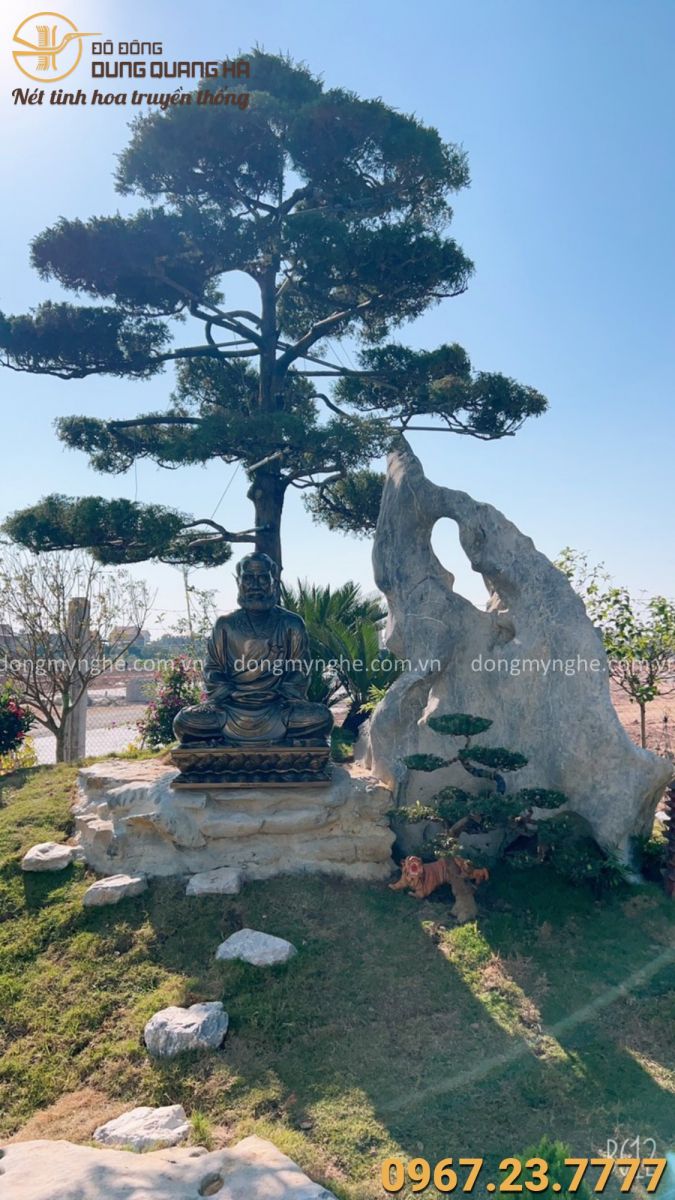 Tượng Đạt Ma Sư Tổ bằng đồng