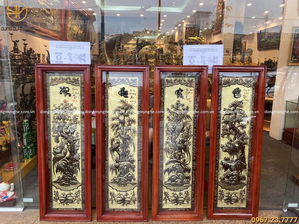 Tranh tứ quý treo phòng thờ