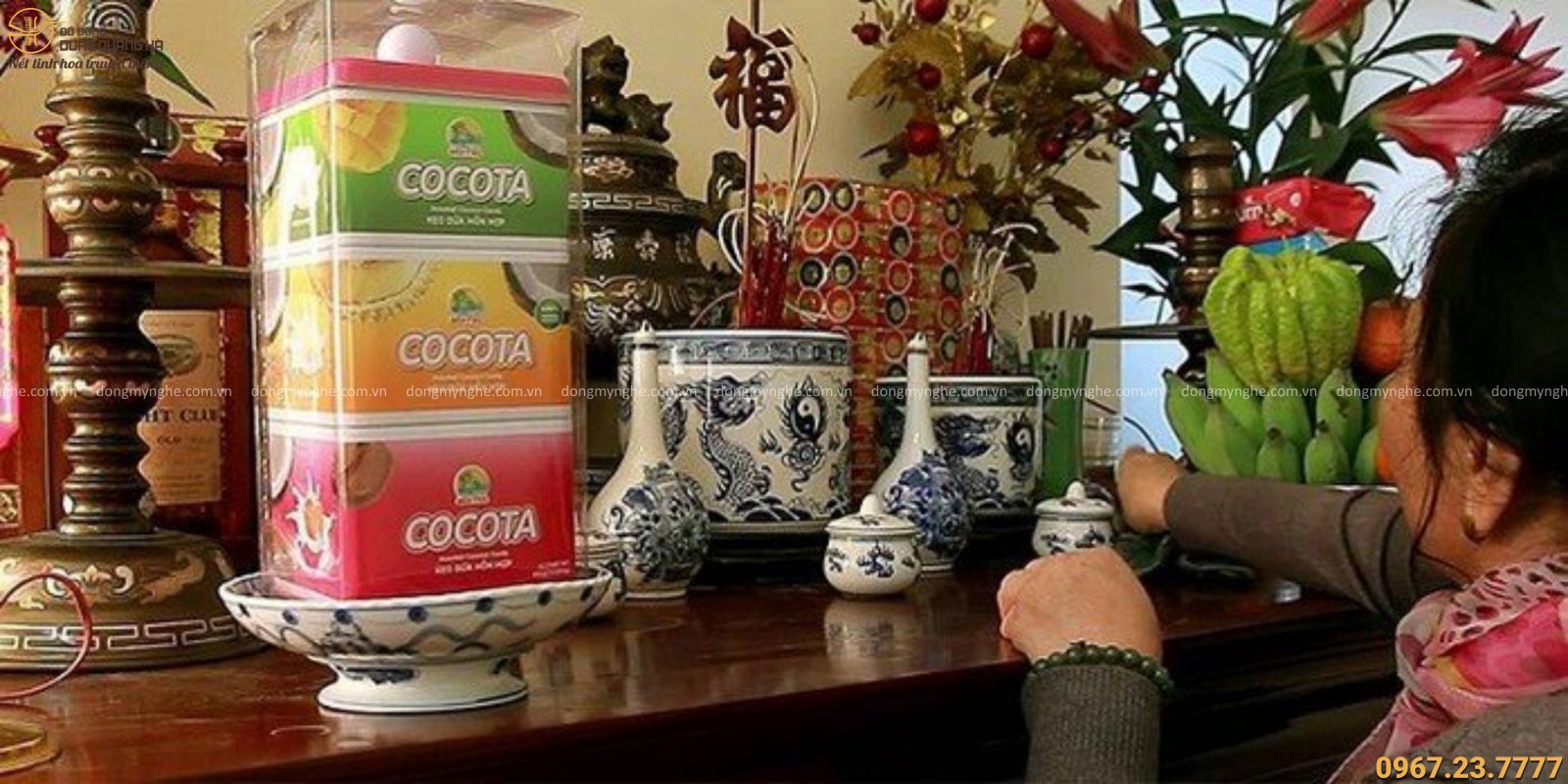 Những điều kiêng kỵ khi lau dọn bàn thờ Những điều kiêng kỵ khi lau dọn bàn thờ