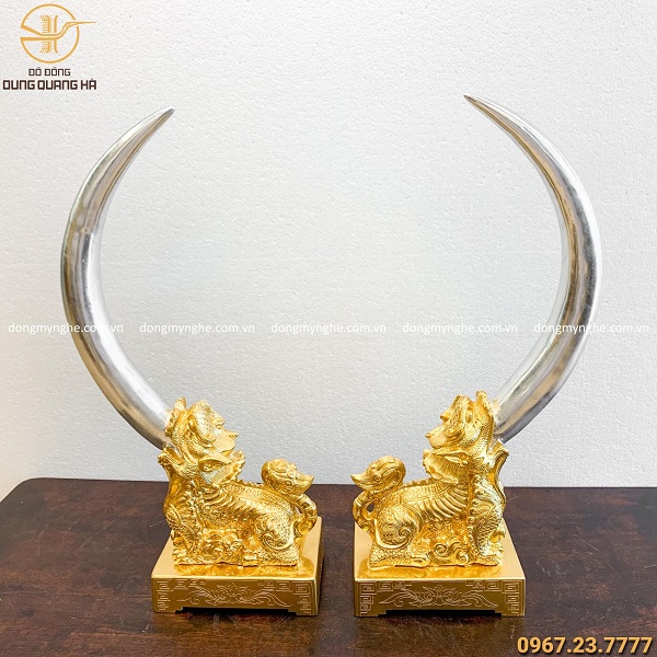 Linh vật phong thủy tết tặng quà gì cho sếp