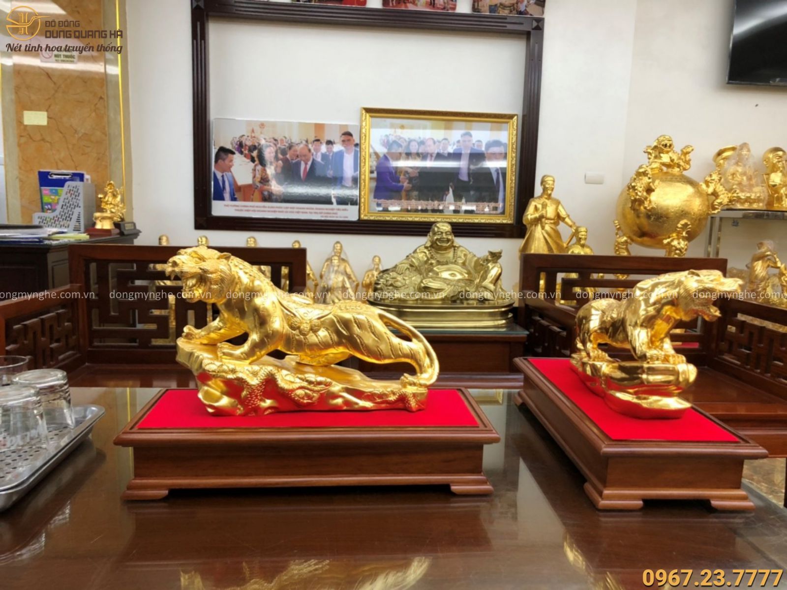 Tượng hổ bằng đồng dát vàng 2022