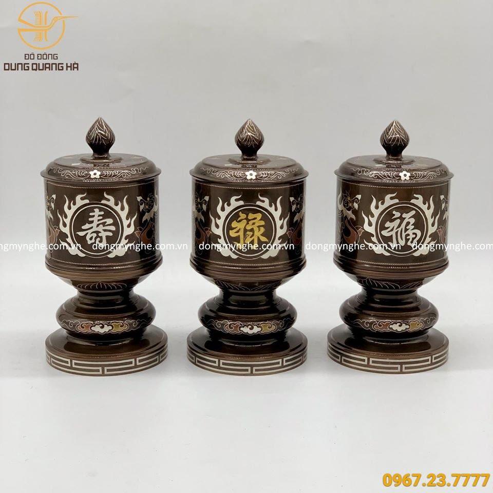 cách bố trí ông địa, ông thần tài