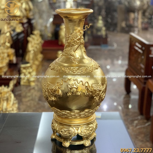 lục bình nhỏ để bàn thờ