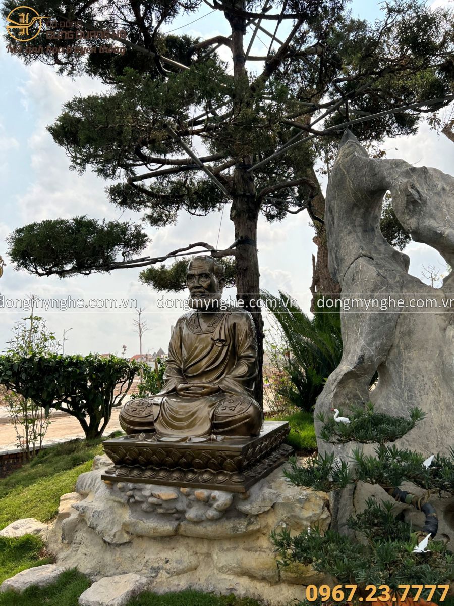 Tượng Đạt Ma Sư Tổ bằng đồng