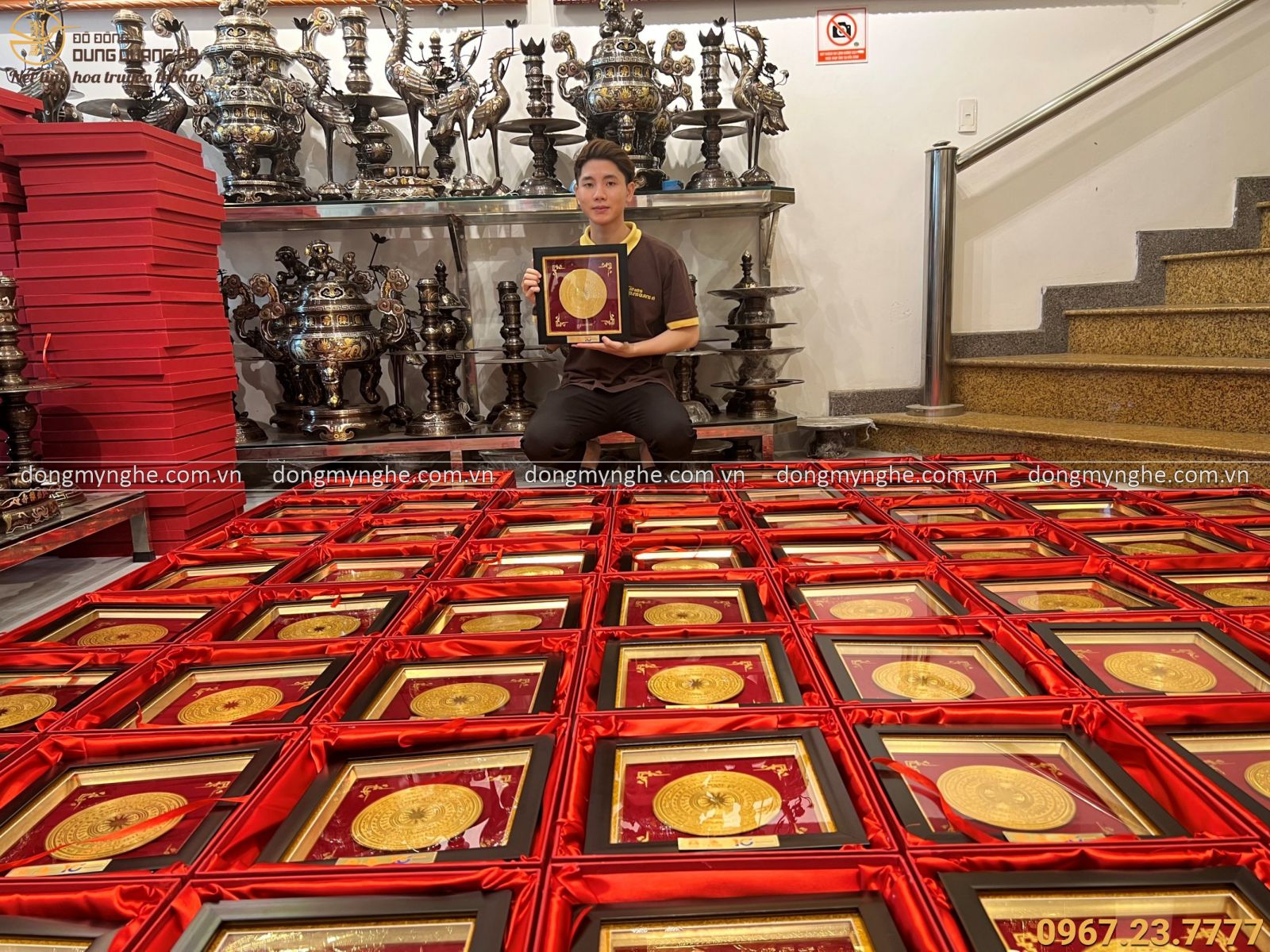 Mặt trống đồng mạ vàng